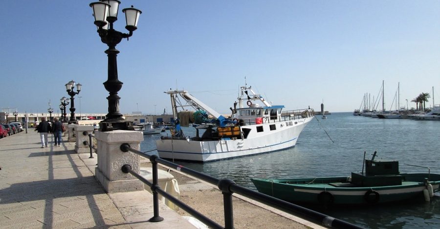 il lungomare di bari, il più lungo d'italia e d'europa