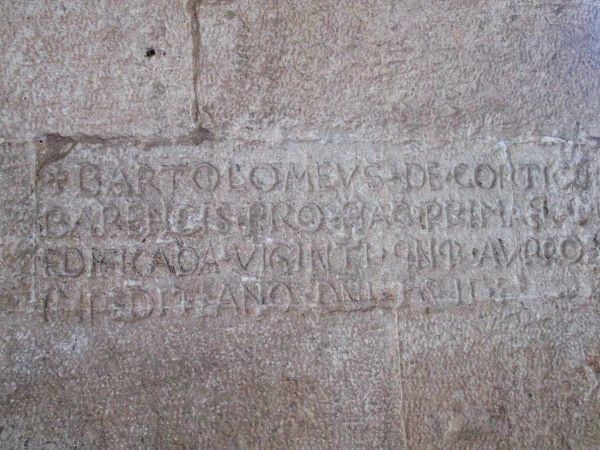 epigrafe nel convento di san francesco della scarpa a bari